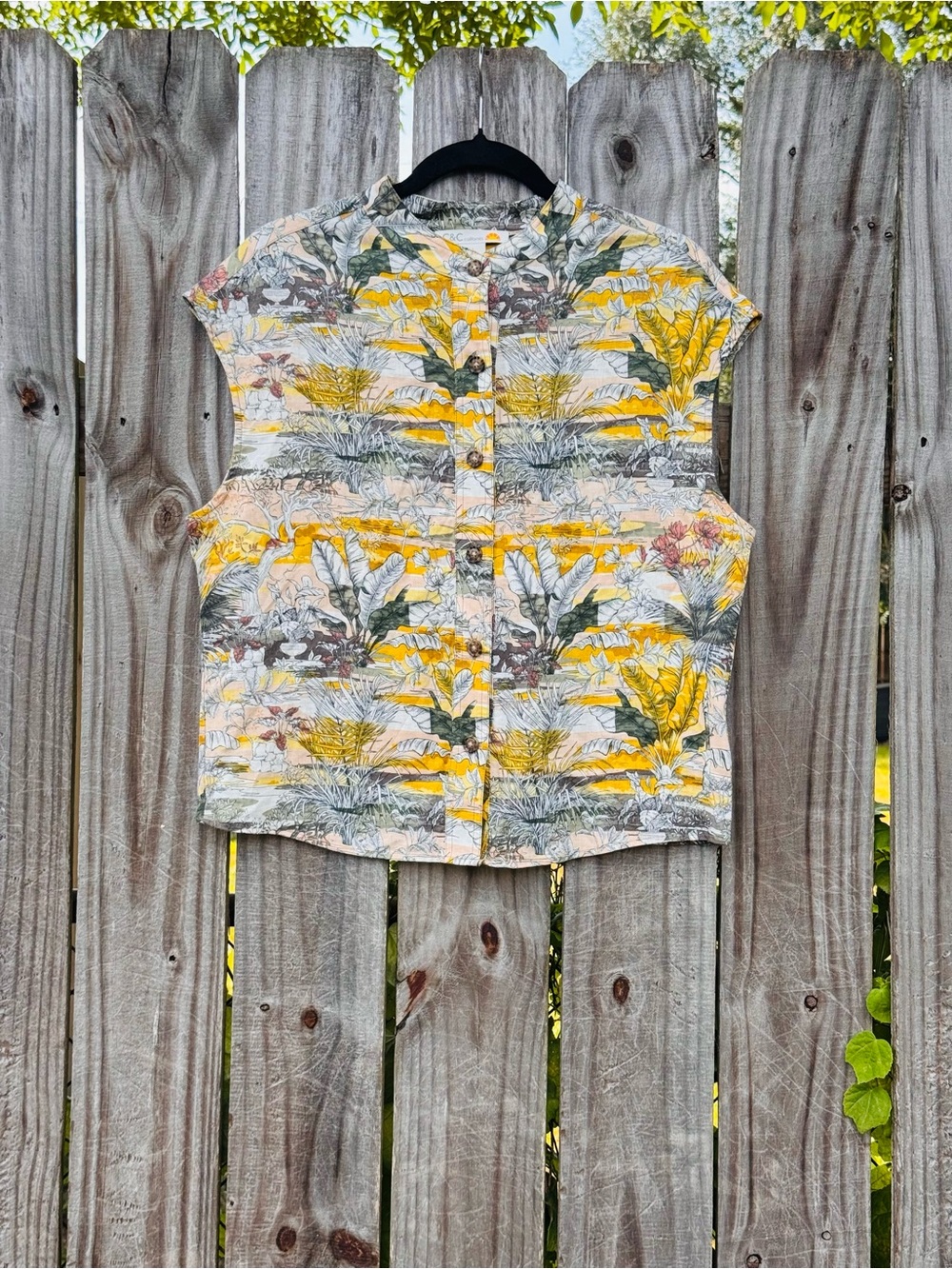 C&C California linen blend tropical print blouse S